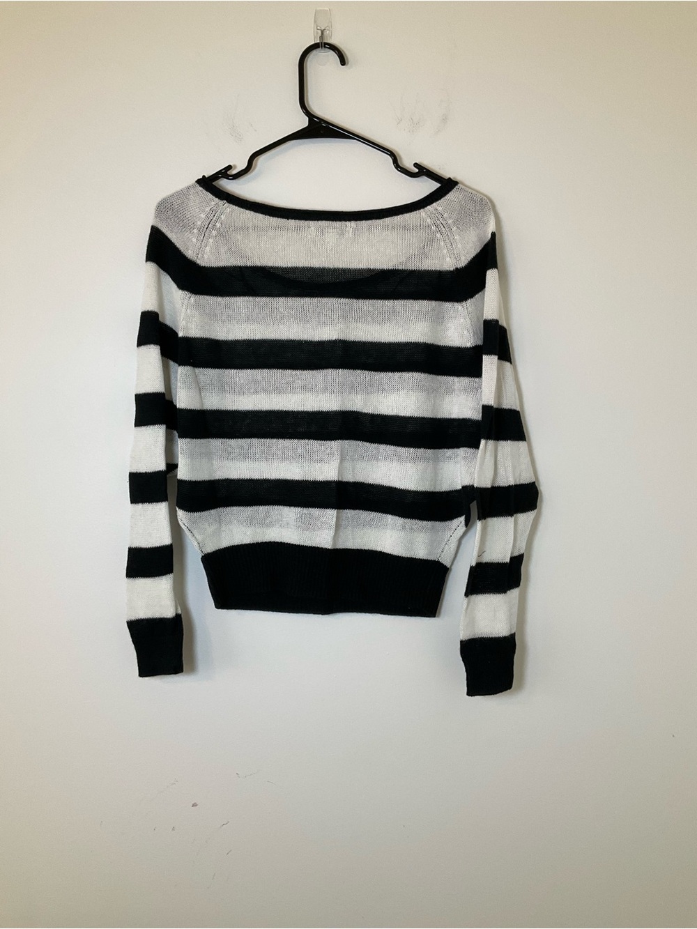 NWT American Eagle Black White Striped Knit Sweater Small - Picture 2 of 6
